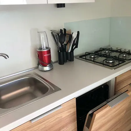 Mighty Mobile Homes - Luxury Camping Experience * Jezera